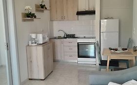 Sun Beach Apartments In Chania 09 11