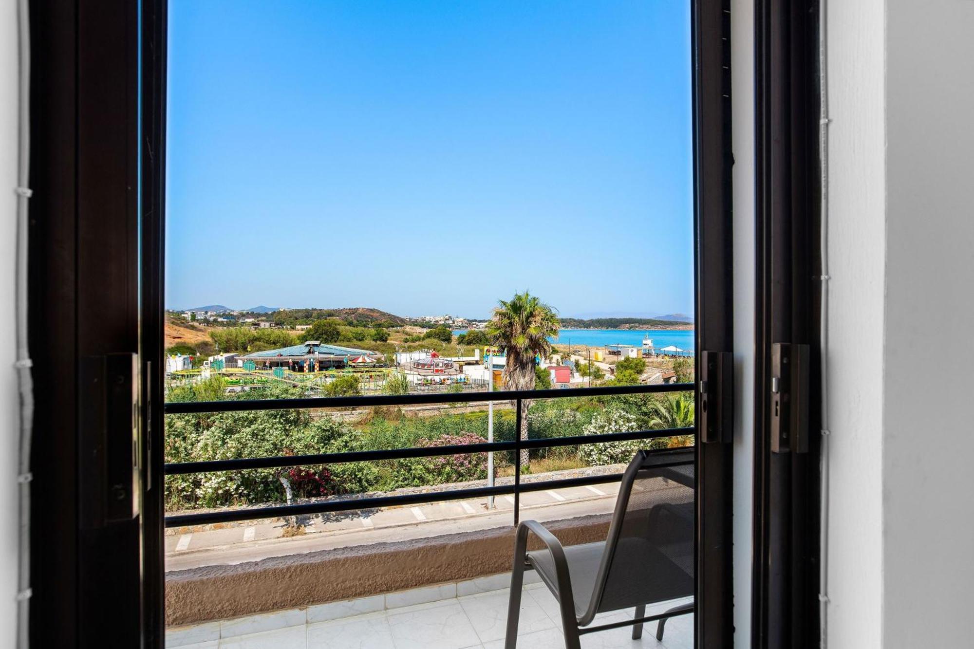 Sun Beach Apartments In Chania 09 11 Esterno foto