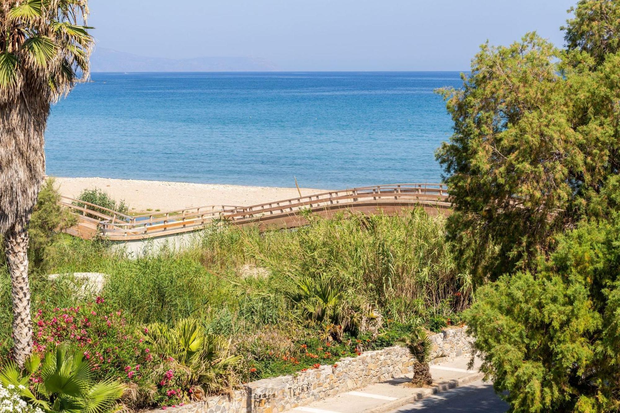 Sun Beach Apartments In Chania 09 11 Esterno foto